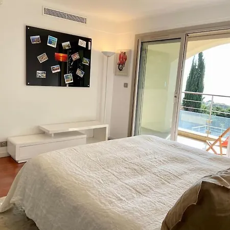 5 Beds Swimming Pool Jacuzzi Near Monaco