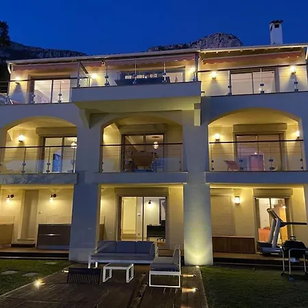 5 Beds Swimming Pool Jacuzzi Near Monaco Villa Cap d'Ail
