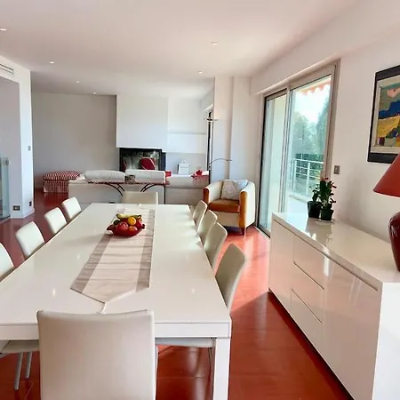 5 Beds Swimming Pool Jacuzzi Near Monaco فيلة كاب داي