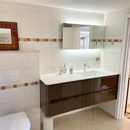 5 Beds Swimming Pool Jacuzzi Near Monaco فيلة كاب داي